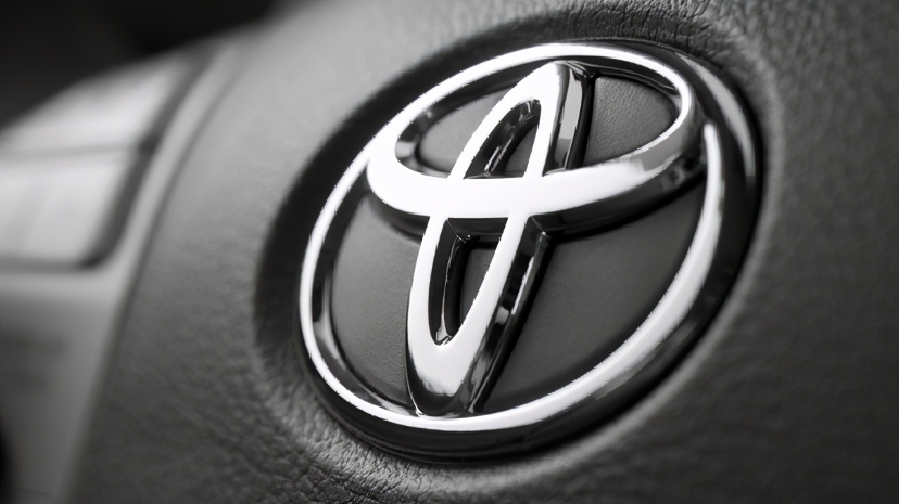 丰田卡罗拉当前市场保值吗,丰田卡罗拉怎么样值得买吗