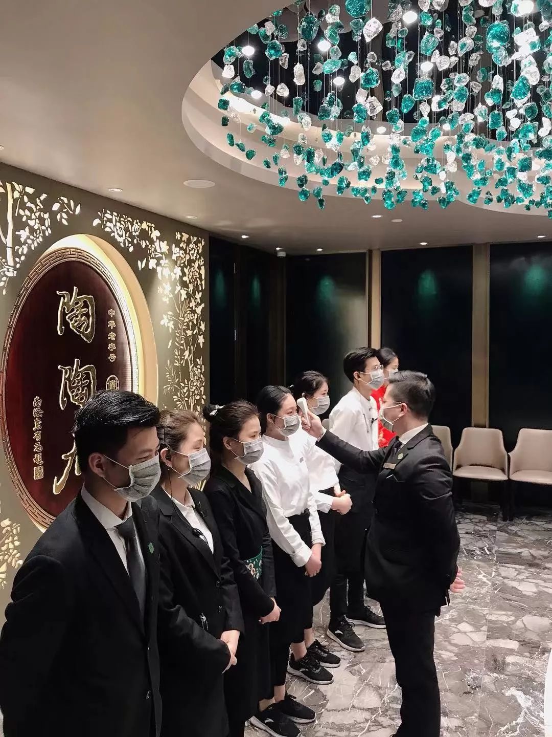 疫情期间家里马上没菜了,疫情不出门没食物怎么办