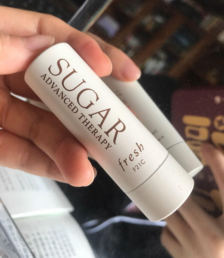 用了上百支润唇膏,我现在心目中的top10是这几个