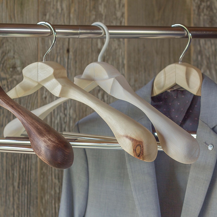 西服怎么打理,男士西服皱了怎么打理