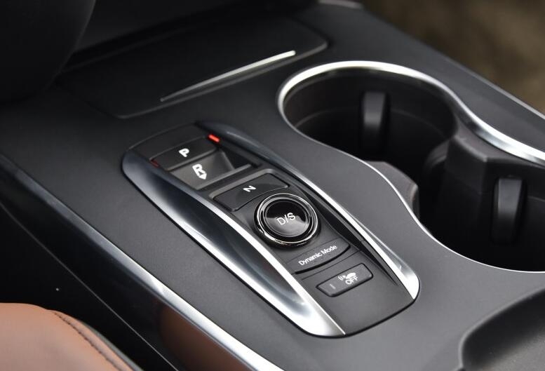 车身尺寸跟陆巡差不多的suv,比陆巡好的suv车型