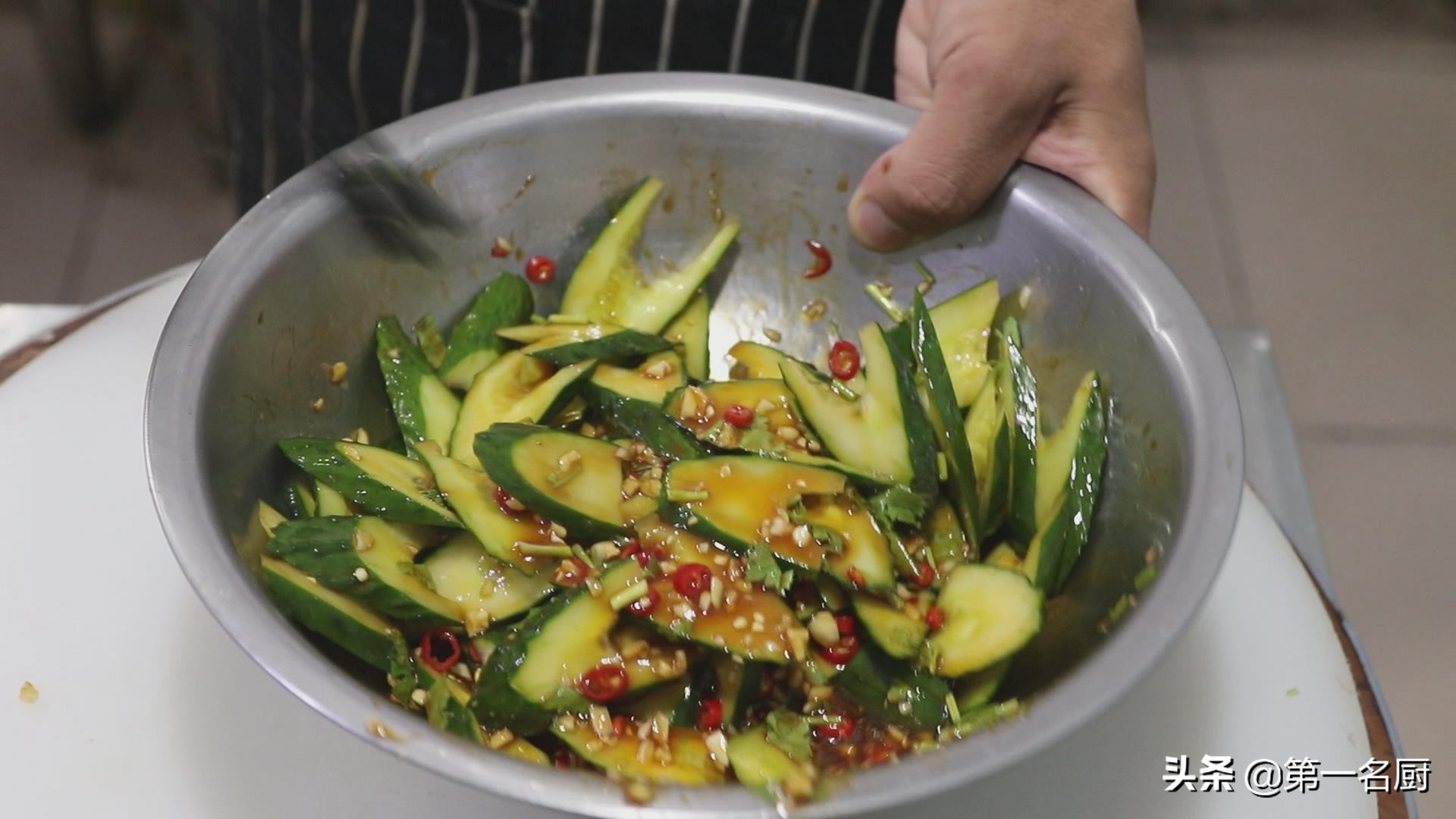 怎样做凉拌青瓜简单又好吃,凉拌青瓜简单怎么做好吃