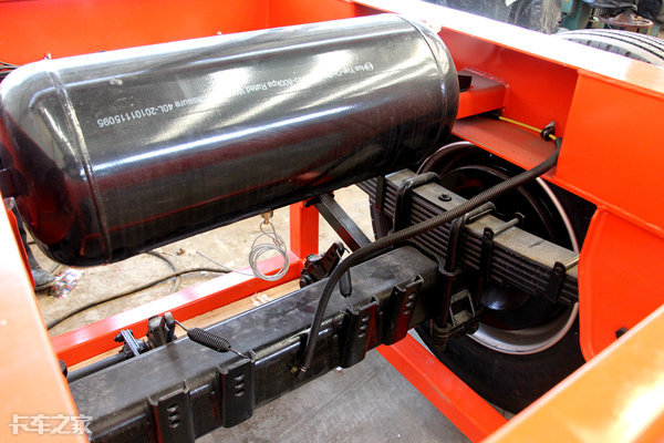 胎压监测能自动给轮胎充气吗,轮胎胎压怎样自己动手放气