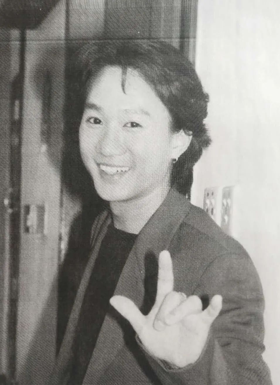 黄家驹十大经典金曲中文,黄家驹十大经典曲