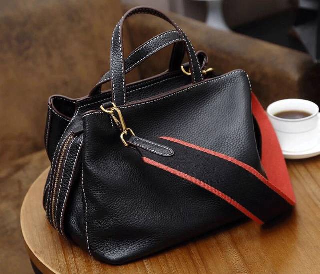 大牌同款皮质包包,怎么挑选适合自己的大牌包包