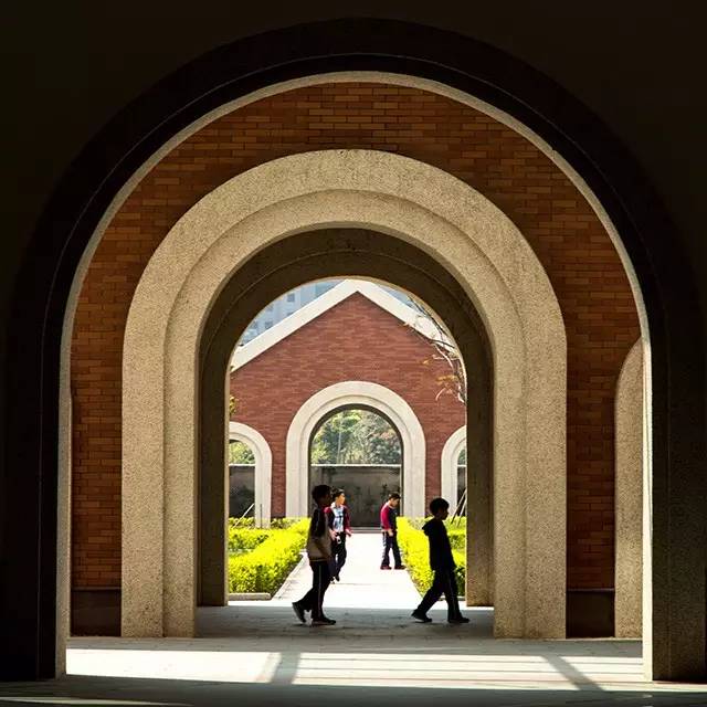 昆山华东康桥国际学校学费,昆山康桥国际学校怎么样