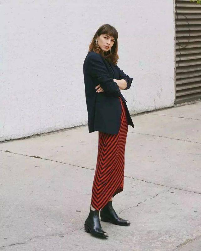 瑗胯鎬庝箞绌挎墠鑳芥樉寰椾笉鍍忓崠淇濋櫓,瑗胯鎬庝箞绌挎墠涓嶄細鍍忔槸鍗栦繚闄╃殑