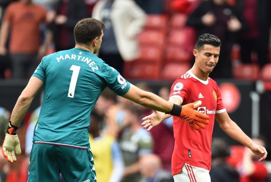 曼联4比2淘汰维拉门将,维拉进英超前四