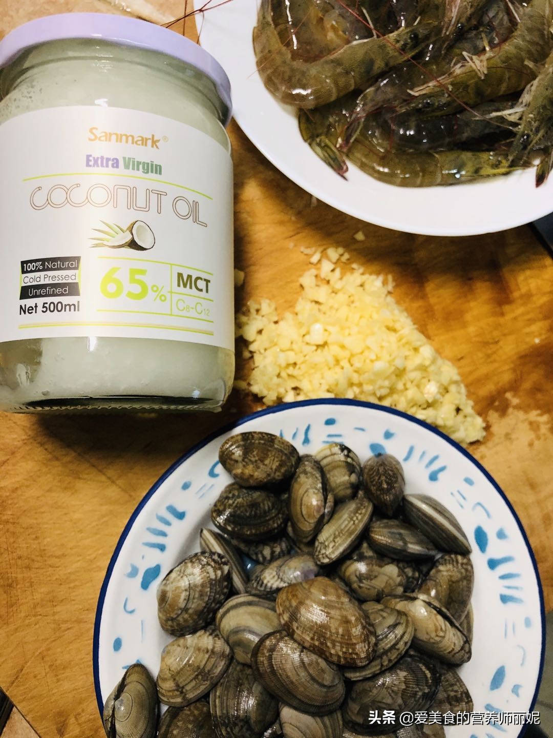 花蛤基围虾焖锅,蒜蓉花蛤虾煲的家常做法