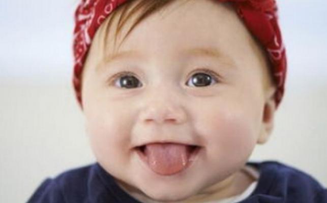 宝宝体内有积食有什么症状,如何分辨宝宝是否有积食