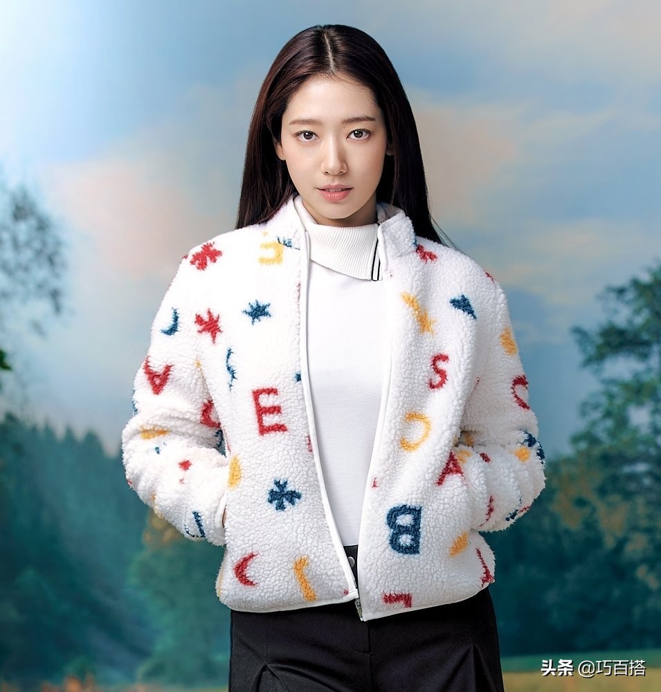 朴信惠黑衣服,朴信惠有没有整过容