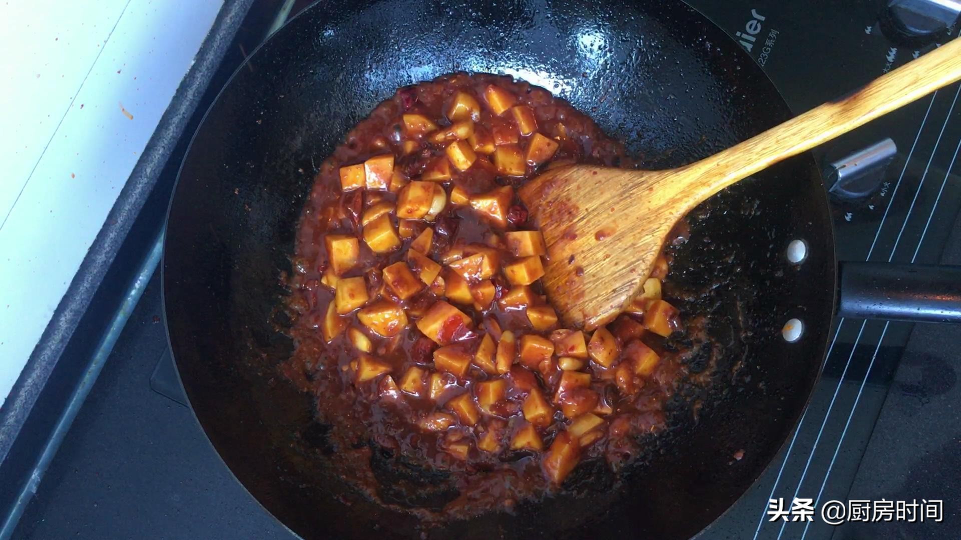 让你味蕾大动的三款烤鱼做法,烤鱼如何做到上桌有味久煮不咸