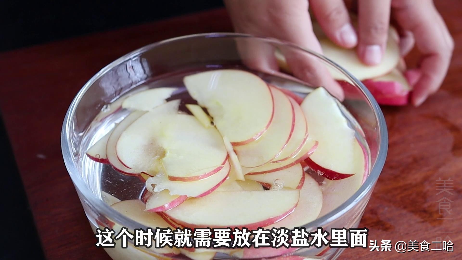 爆浆夹心蛋糕教程烤箱版,水果夹心蛋糕做法烤箱版