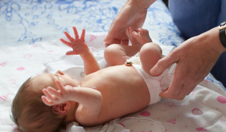 新生儿马牙子和黄疸有关系吗,初生婴儿马牙怎么护理