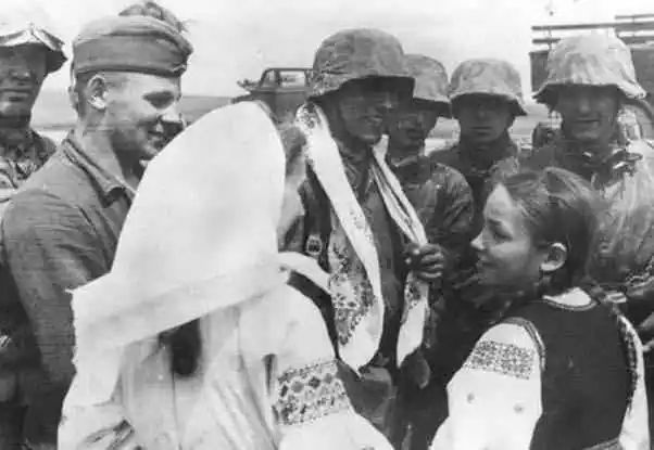 这本曾经流行于乌克兰的地下邪典,是你必读的斯拉夫Cult……