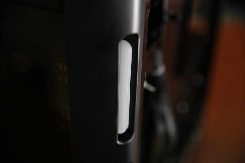 贫穷限制了想像，跑分64万烧包主机扫雷卡不卡？