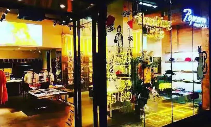 offwhite和supreme联名,supreme和off联名