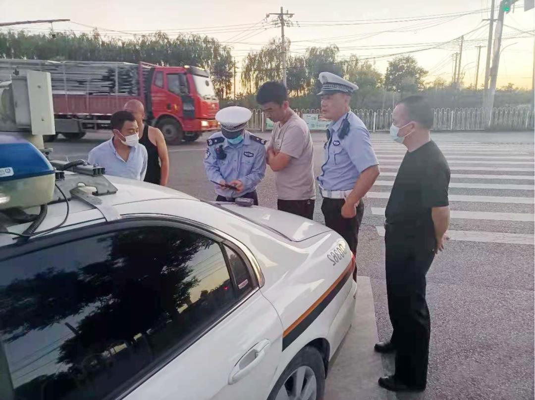 路边占道趴活揽工后被抓获,占道劳务市场