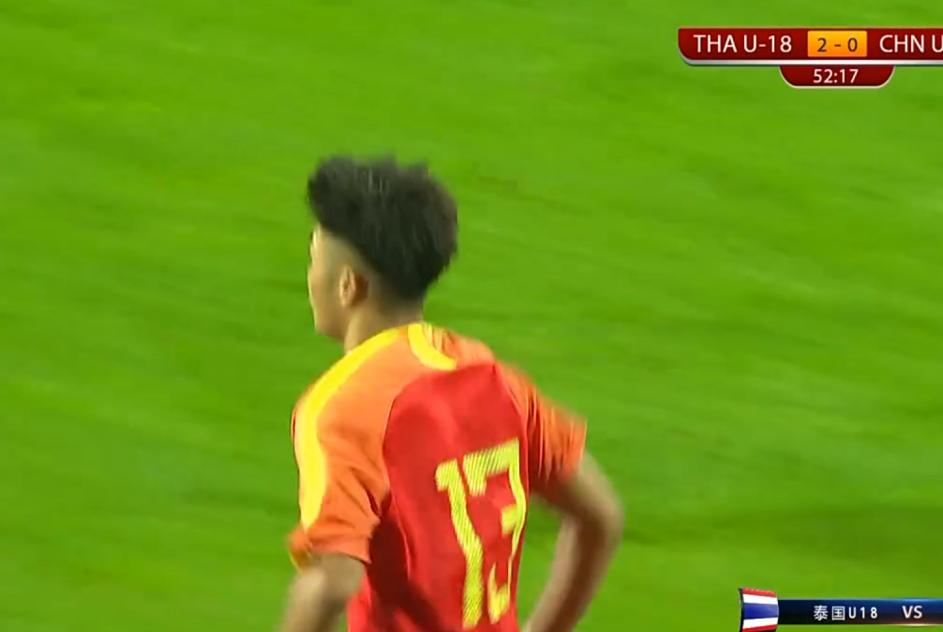 67天内中国足球3负泰国，空门也不进，解说大喊：我的天哪