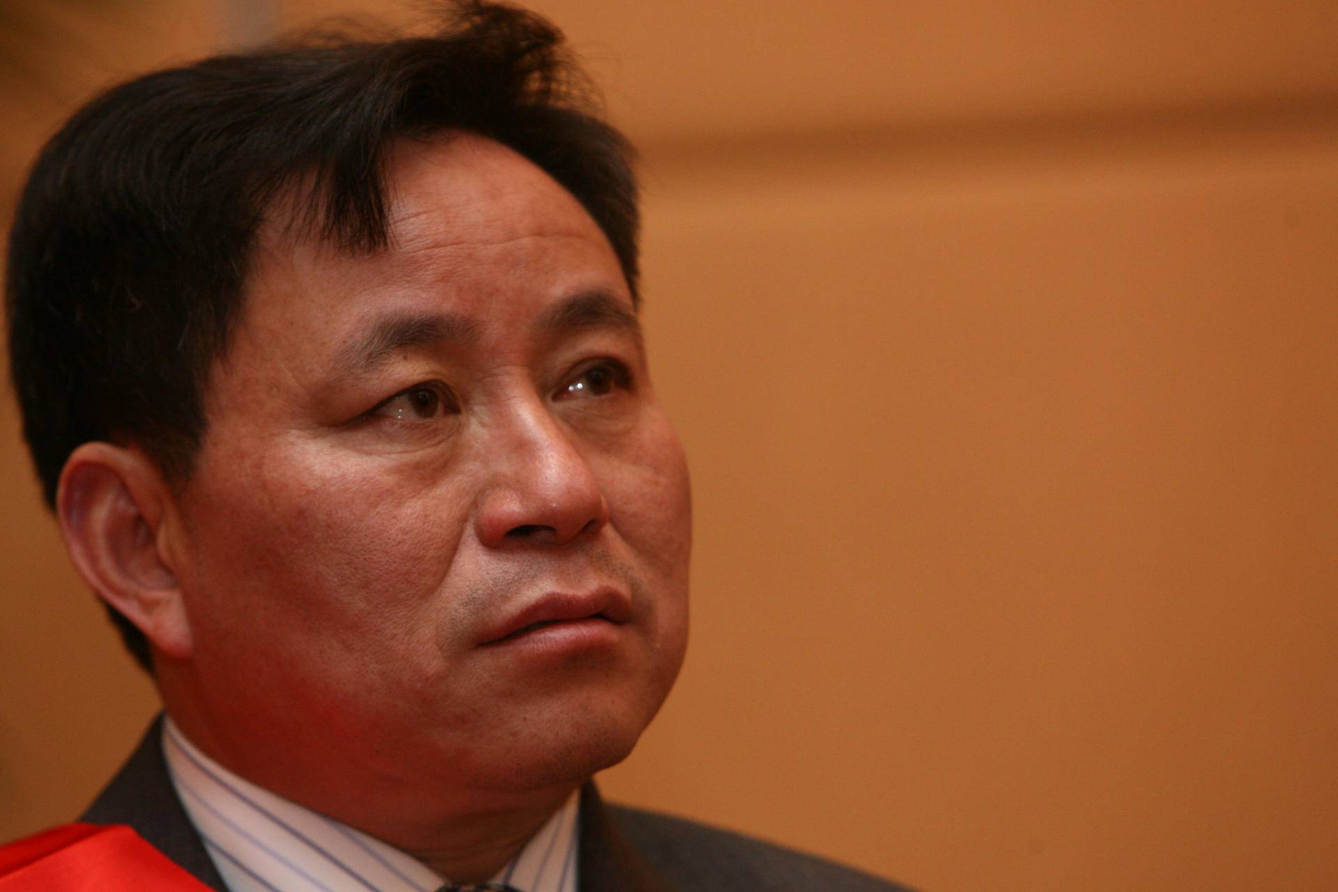 宁波首富破产后遗症,宁波首富卷入受贿案