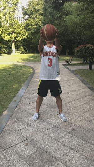 篮球的球性球感练习有哪些,儿童篮球球性训练0-3岁