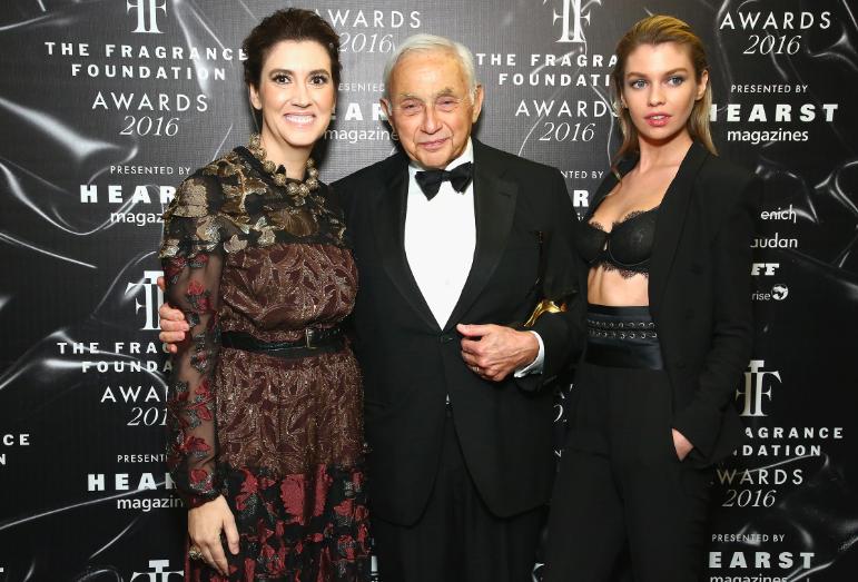 性感帝国维密被“贱卖”:直男审美过时,或迎进一步拆分或关店