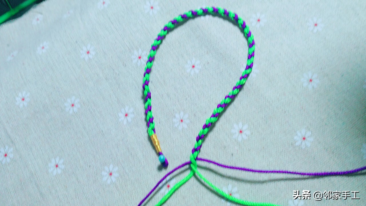 圆形四股辫编错了怎么办,圆形四股辫手链编法全程