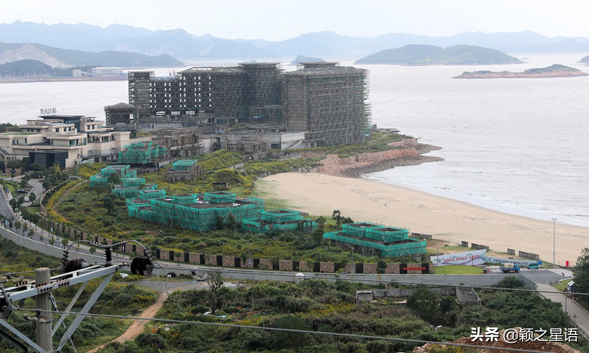 象山居然藏着如此美丽的沙滩，免费游玩，恒大烂尾楼堪称一景