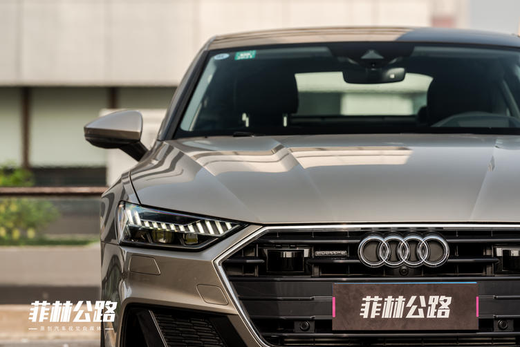 优雅的绅士全新奥迪a7海外实拍,新一代奥迪a7试驾