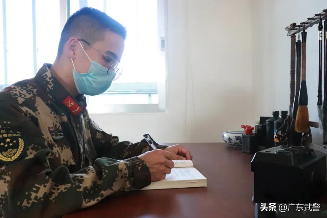 “宅”在营区久了太无聊？不可能的事！兵哥兵姐解锁“文娱”新姿势