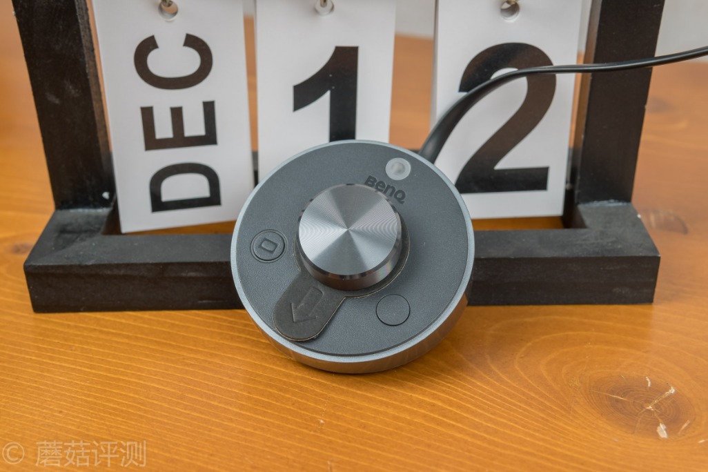 明基screenbarhalo怎么切换前后灯,明基screenbar和screenbarhalo