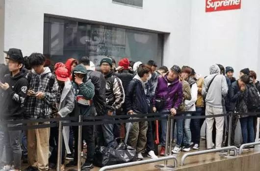 椰子yeezy什么意思,yeezy和椰子有什么区别