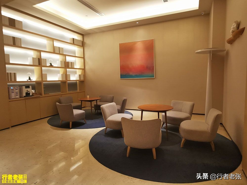 上海和南京哪个城市好,上海跟南京哪个适合生活