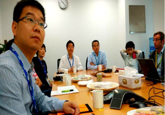 拉芳集团吴景璇全家福,拉芳集团老板个人资料简介