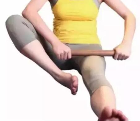 中医巧用擀面杖，疏通肝经，心情舒畅，不再是“黄脸婆”了！