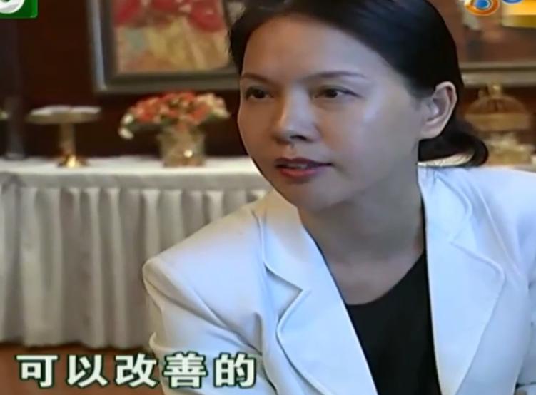 花了三十万割双眼皮河南医院,花了一万五割双眼皮