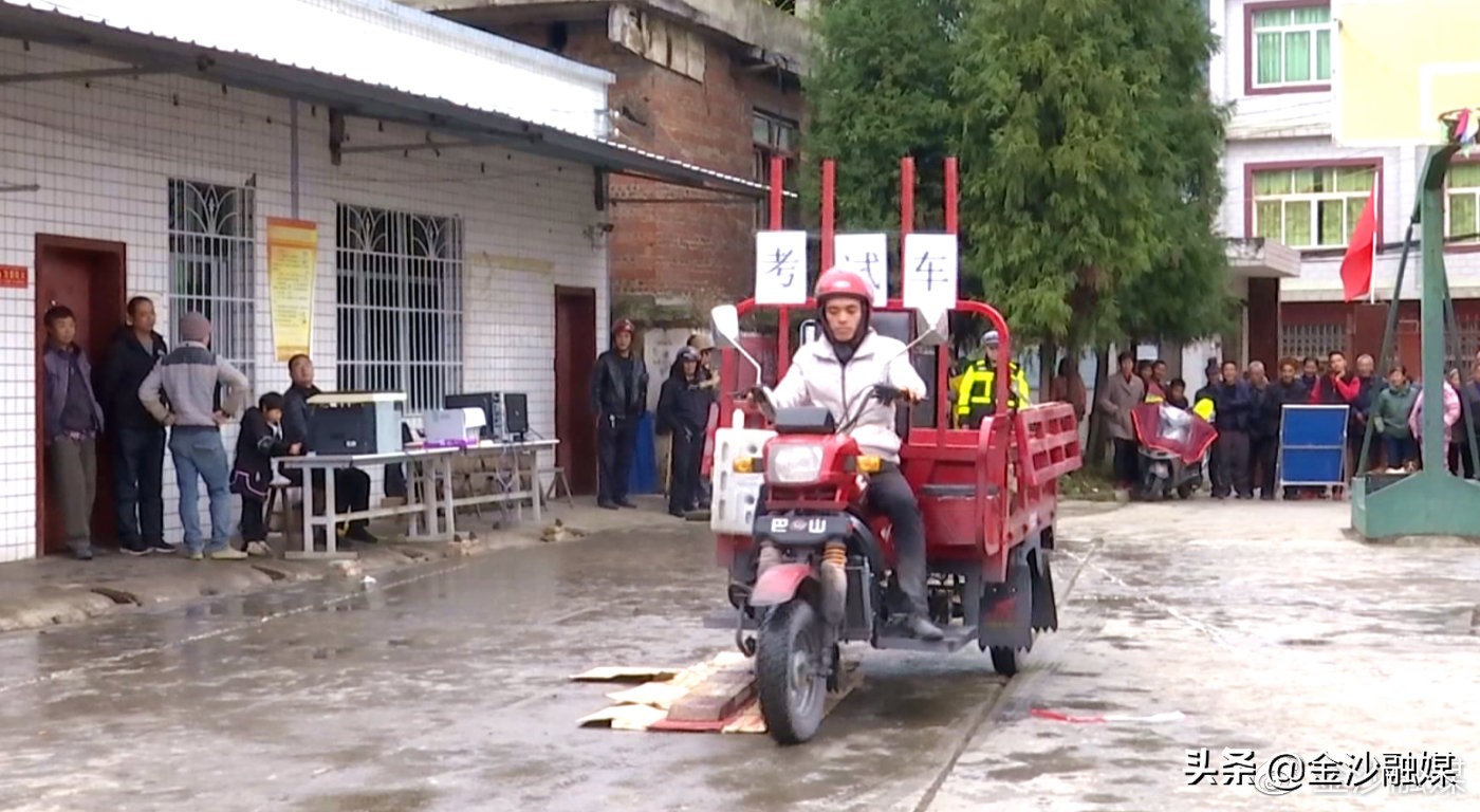 交警上门办理车管业务,车管所上门