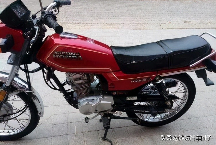 五羊本田豪爵雅马哈摩托车哪个好,90年代雅马哈四缸跑车