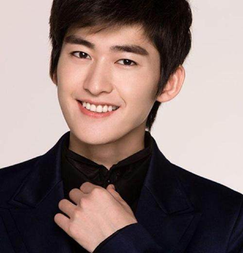 张翰37岁为什么还这么年轻,张翰为啥这么有钱