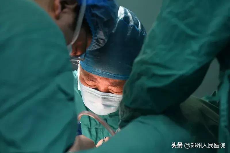 郑医好医生④｜刘薇：“乳”此钟情，她为患者重塑健康与美丽