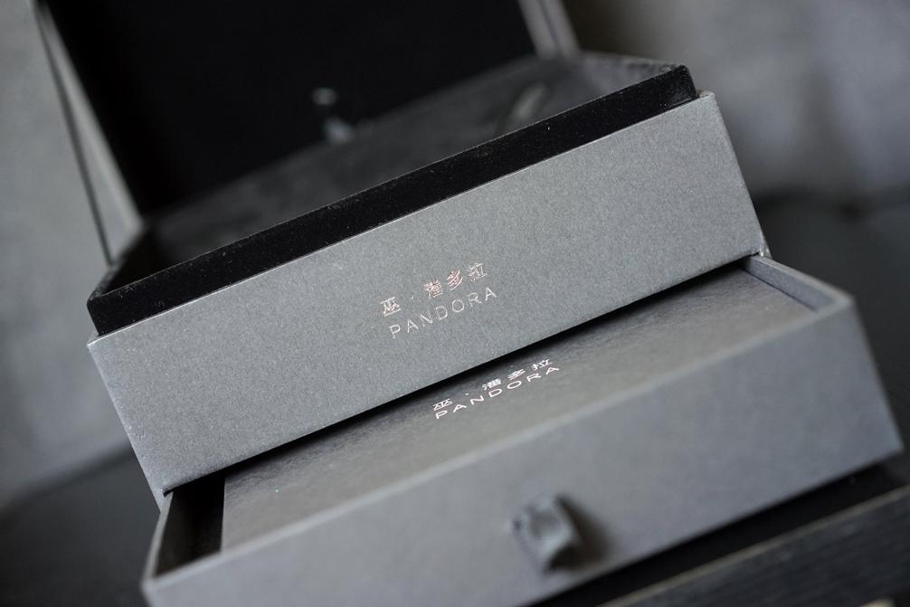 品质耳机竟如此娇小优雅，巫潘多拉成为女性用户新宠