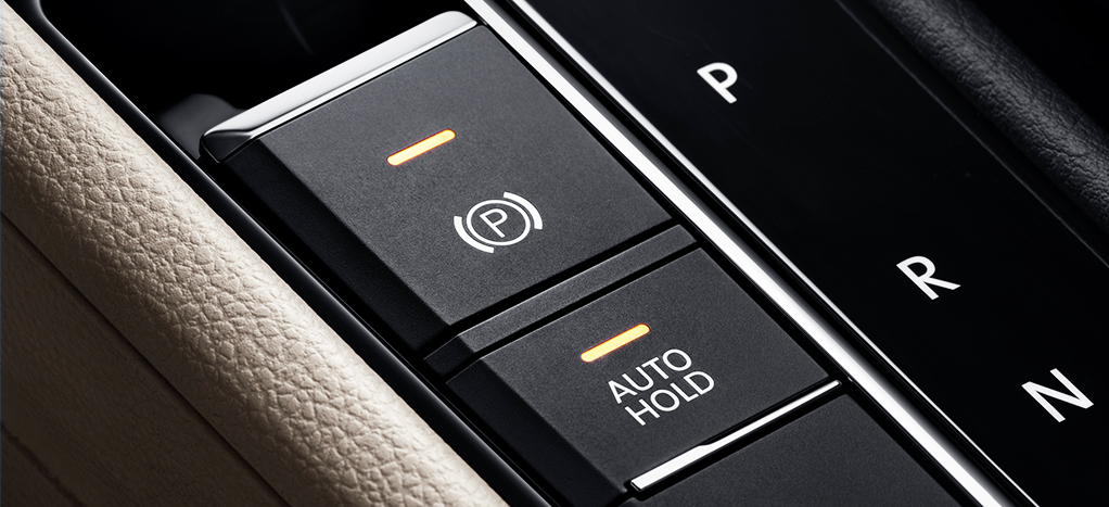 驾校教练5万块,驾校教练买自动挡