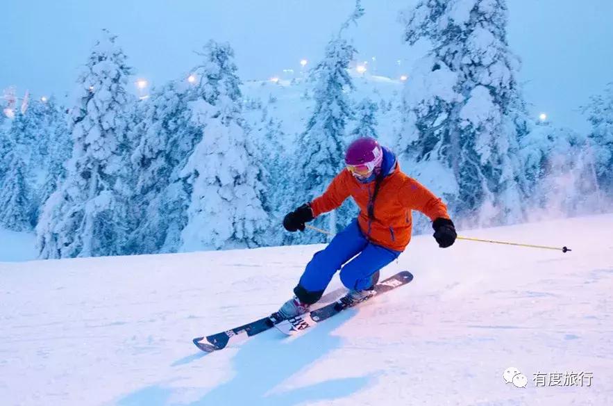 芬兰极光玻璃屋高清大图,芬兰玻璃屋极光横屏