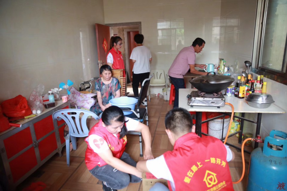 善良是一种美德请珍惜,善良是真正的美德