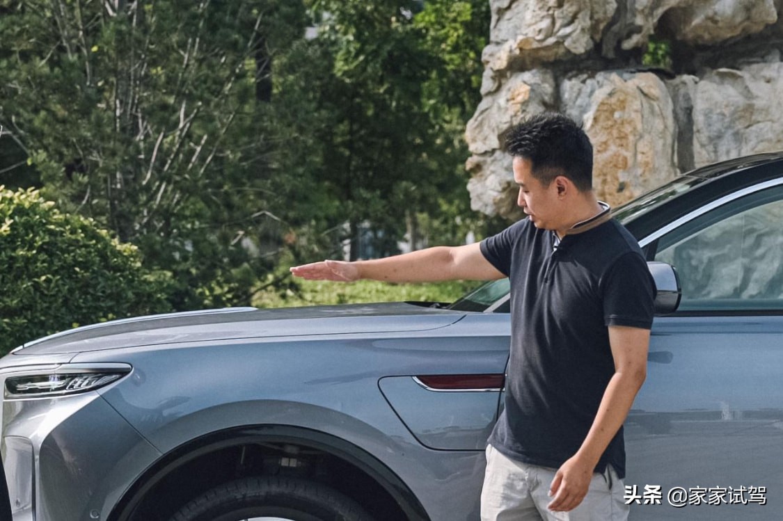 红旗ehs9驾驶感受,一汽红旗e-hs9进口豪华大型SUV