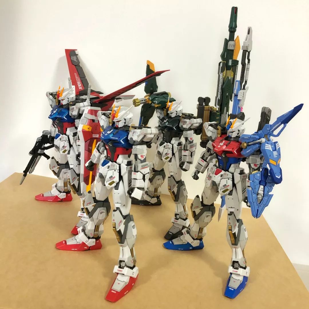 佳作：恐怖的零件数量，龙桃子强袭，四机小队！