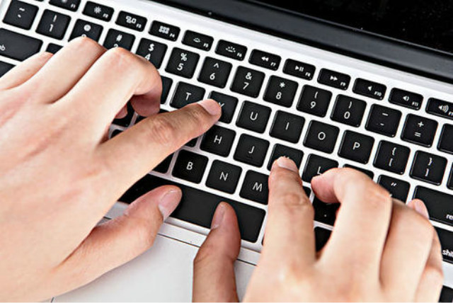 五笔输入法：八九十年代办公的必修课，为何斗不过拼音？