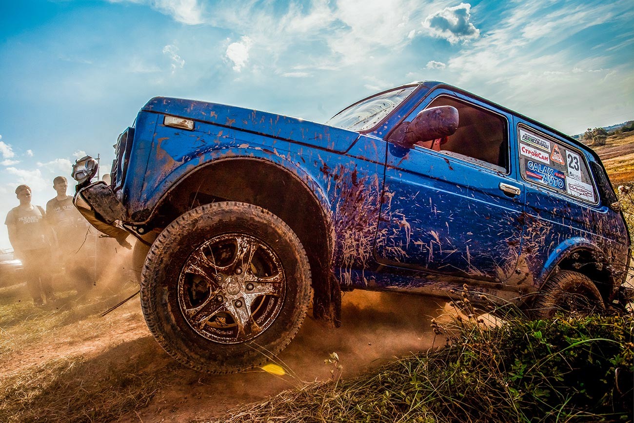 生锈的铁皮桶：“拉达”如何让俄罗斯人痴迷至今？