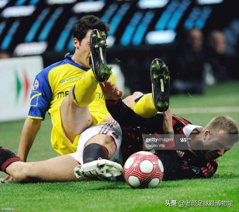 阿迪达斯猎鹰顶级测评,adidas猎鹰中端