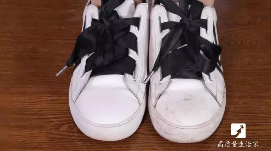 买了20年鞋，才知道鞋盒里的那层白布这么重要，以前太浪费了！